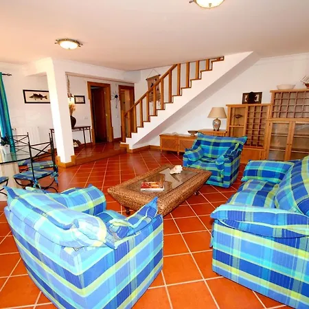 Cereja - 3 Bedroom In Great Complex With Sea Views, 3 Pools And Lejlighed *