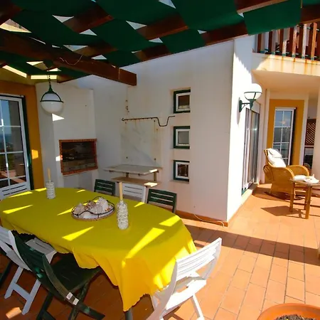 Cereja - 3 Bedroom In Great Complex With Sea Views, 3 Pools And Lejlighed