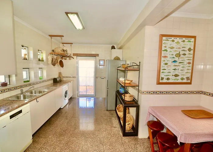 Lejlighed Cereja - 3 Bedroom In Great Complex With Sea Views, 3 Pools And São Martinho do Porto