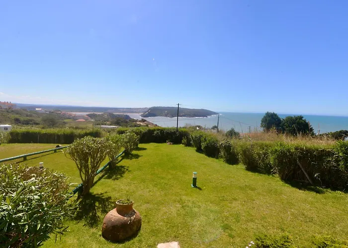 Lejlighed Cereja - 3 Bedroom In Great Complex With Sea Views, 3 Pools And São Martinho do Porto