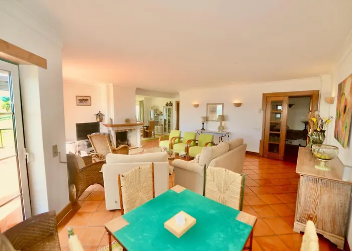 Lejlighed Cereja - 3 Bedroom In Great Complex With Sea Views, 3 Pools And São Martinho do Porto