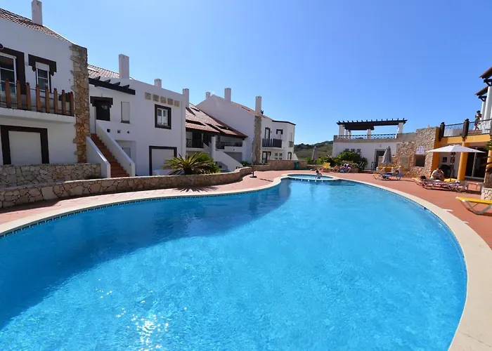 Cereja - 3 Bedroom In Great Complex With Sea Views, 3 Pools And